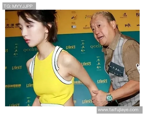 足球明星与女友关系全景图解揭示背后的爱情故事与情感纠葛 足球明星与女友关系全景图解揭示背后的爱情故事与情感纠葛